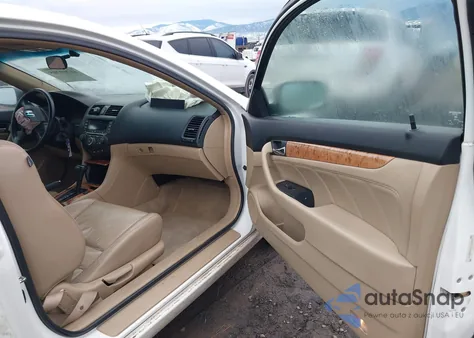 2005 Honda Accord 2.4 Ex from USA, damaged, VIN 1HGCM72645A000243